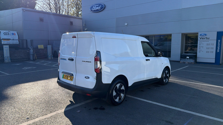 Ford Transit Courier E-Transit Courier 100kW 43kWh Trend Van Auto